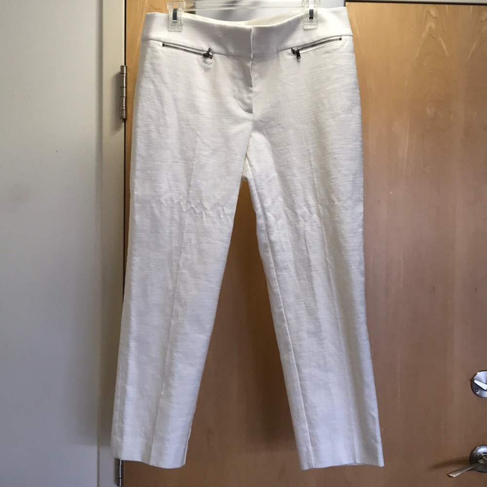 Loft size 8 Marisa cropped white pants
